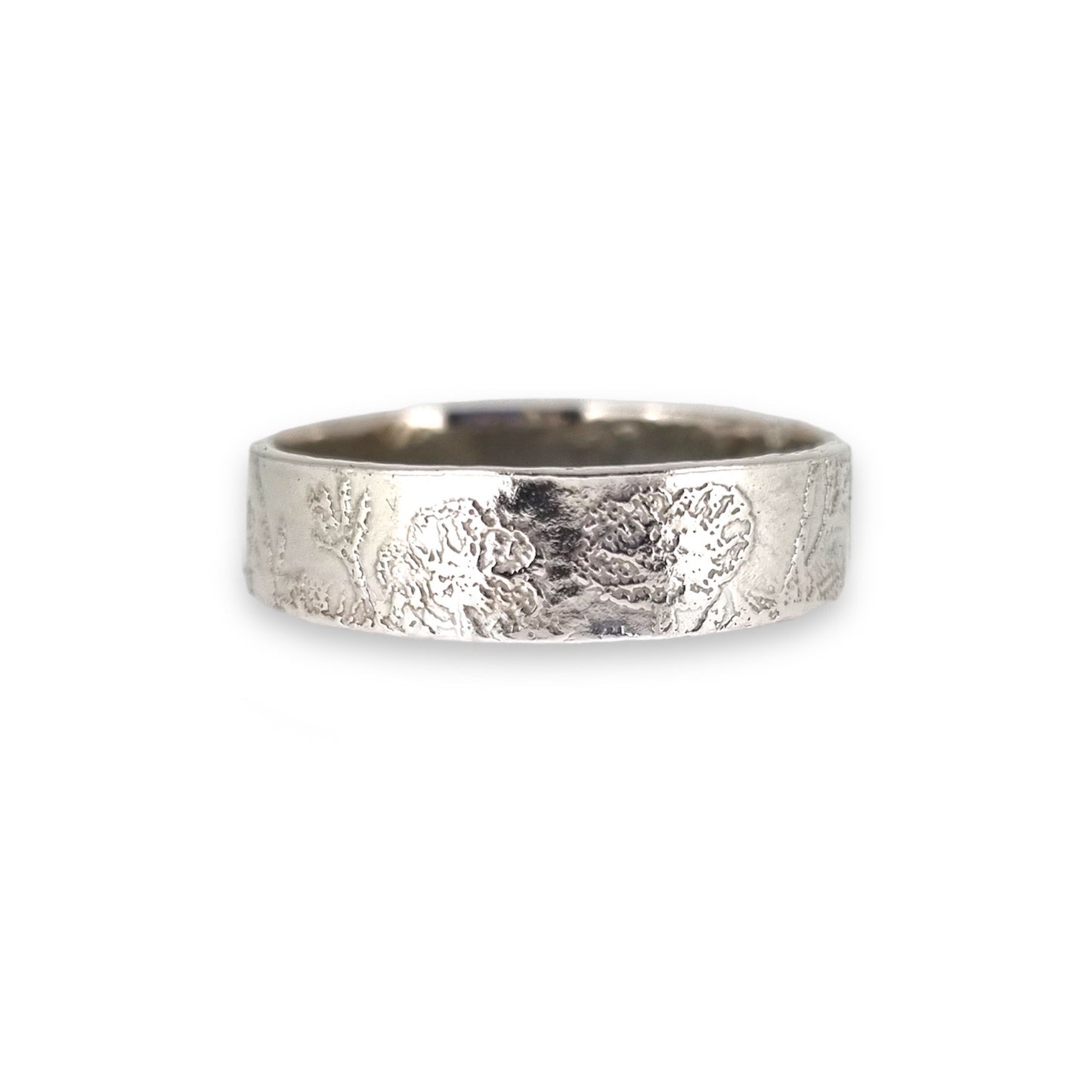 Wildflower meadow - etched pattern ring
