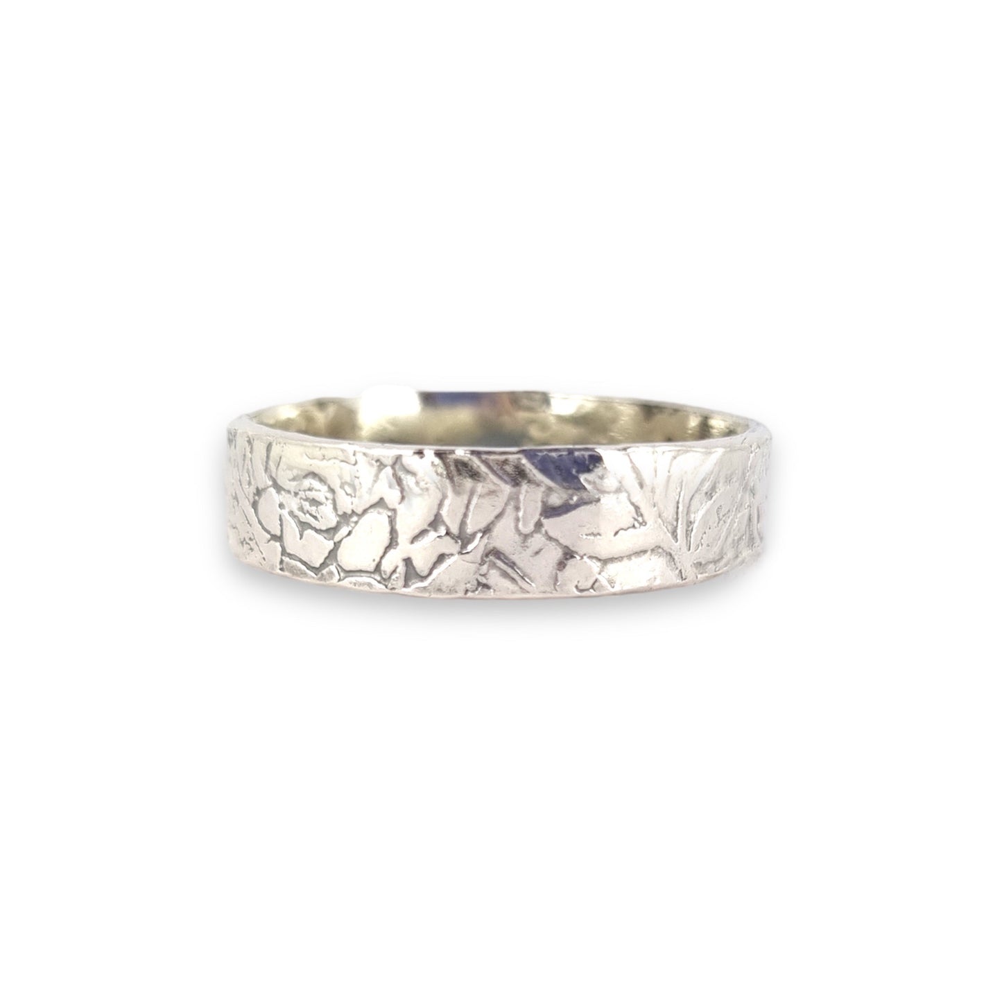 Wildflower meadow - etched pattern ring