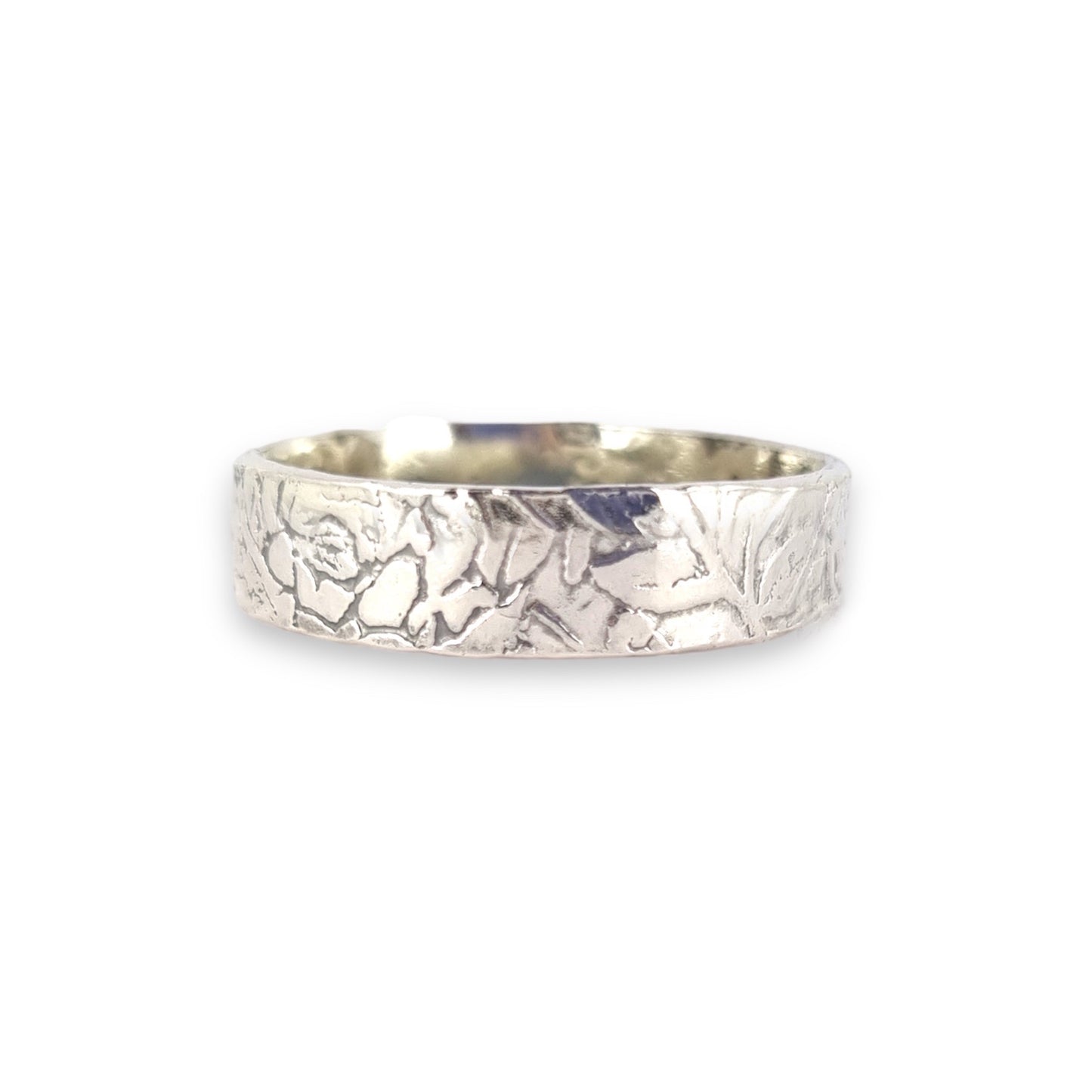 Wildflower meadow - etched pattern ring