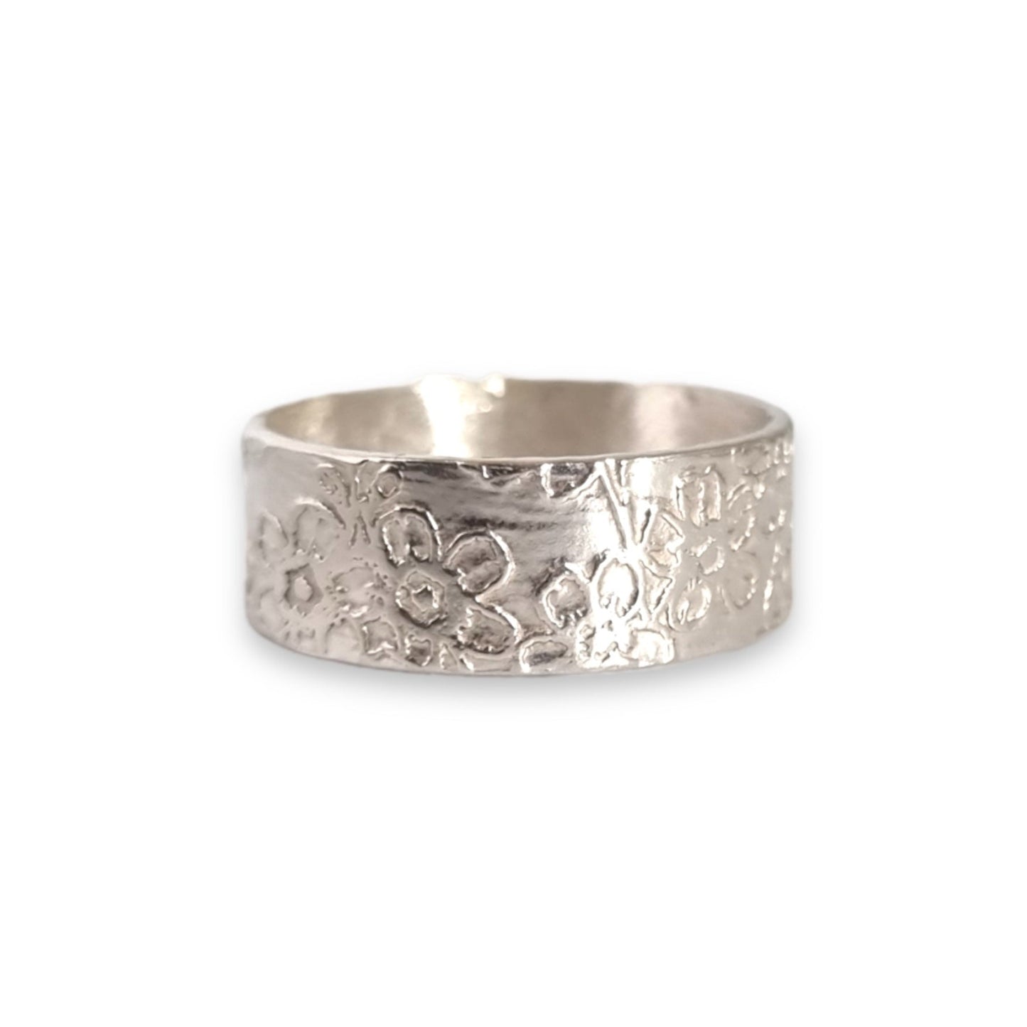 Wildflower meadow - etched pattern ring