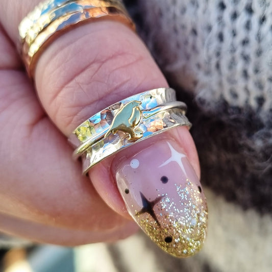 Robin spinning ring