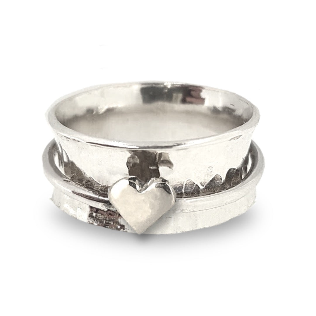 Design your own spinning heart ring