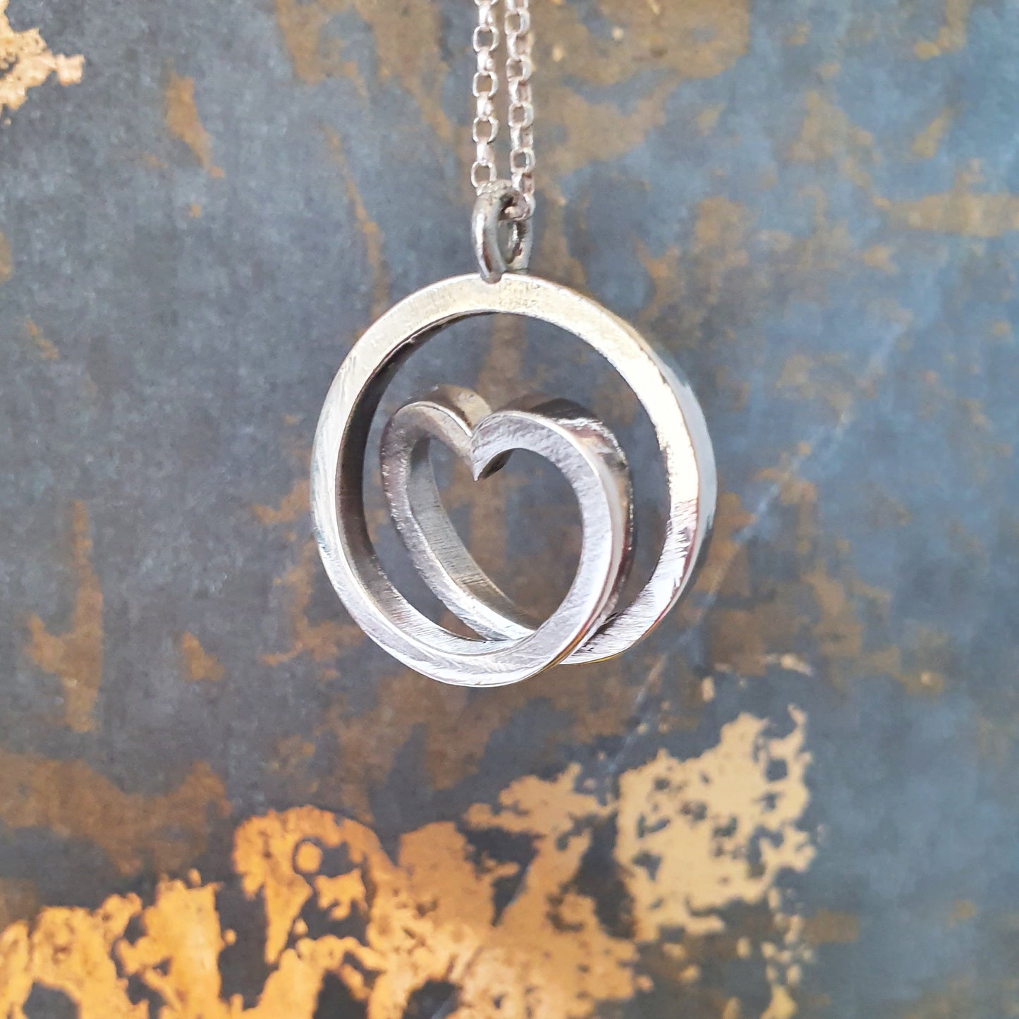 Infinite love classic - Sterling silver spiral necklace