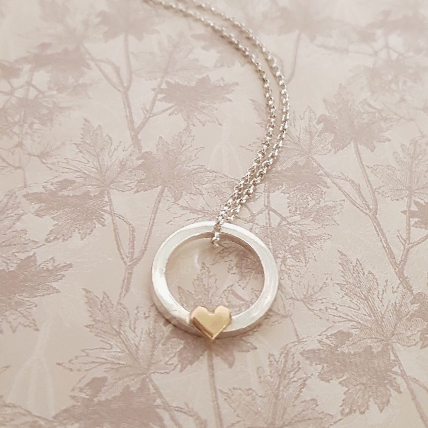 ‘One love’ necklace with solid gold or silver heart