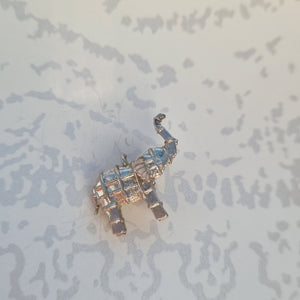 Item 216 - Small stylised Elephant necklace - Silver