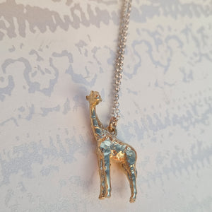 Item 226 - Solid yellow gold giraffe necklace