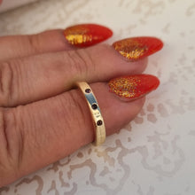 Load image into Gallery viewer, Item 230 - Solid yellow gold ring with 3 x pink tourmalines - (Size M)