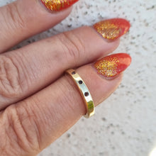 Load image into Gallery viewer, Item 230 - Solid yellow gold ring with 3 x pink tourmalines - (Size M)