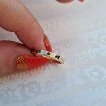 Load image into Gallery viewer, Item 230 - Solid yellow gold ring with 3 x pink tourmalines - (Size M)