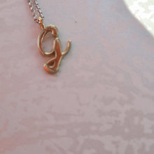 Load image into Gallery viewer, Item 264 - Yellow gold G necklace