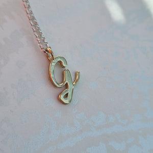 Item 264 - Yellow gold G necklace