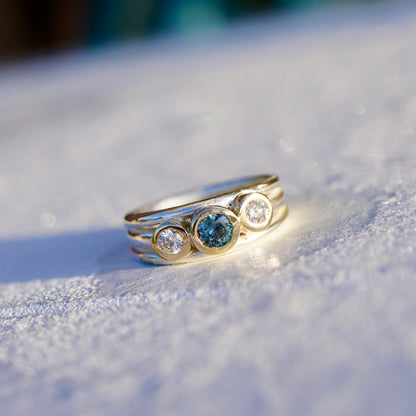 'Cariad lite' with Teal Sapphire