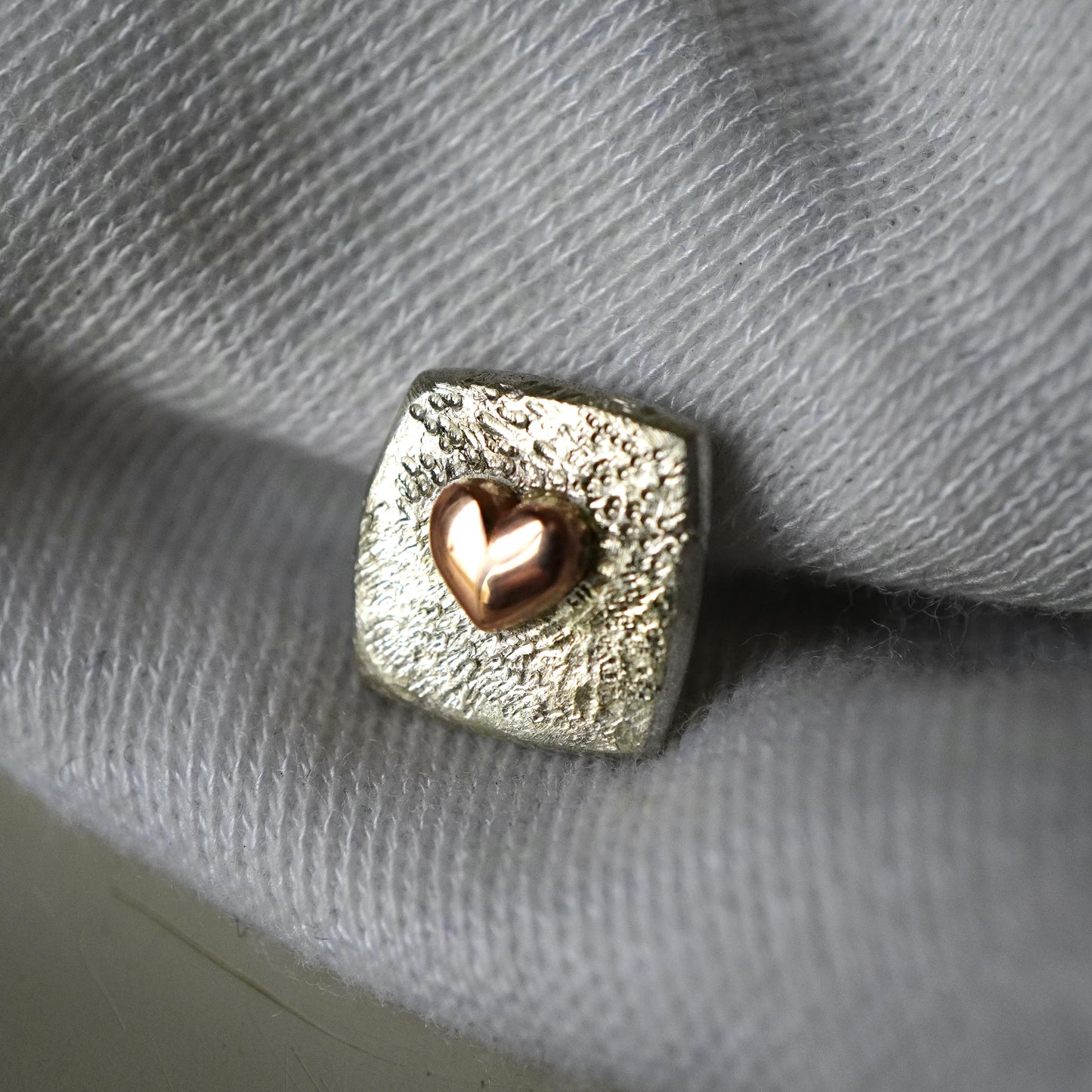 Square earrings with hearts