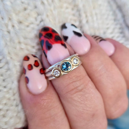 'Cariad lite' with Teal Sapphire