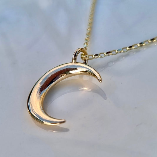 Crescent moon necklace in solid gold or silver