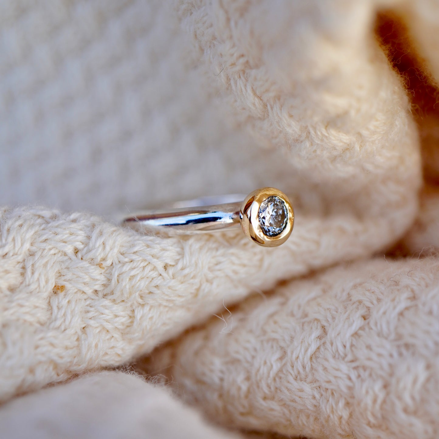 Golden Spark - Chunky diamond ring in silver and gold