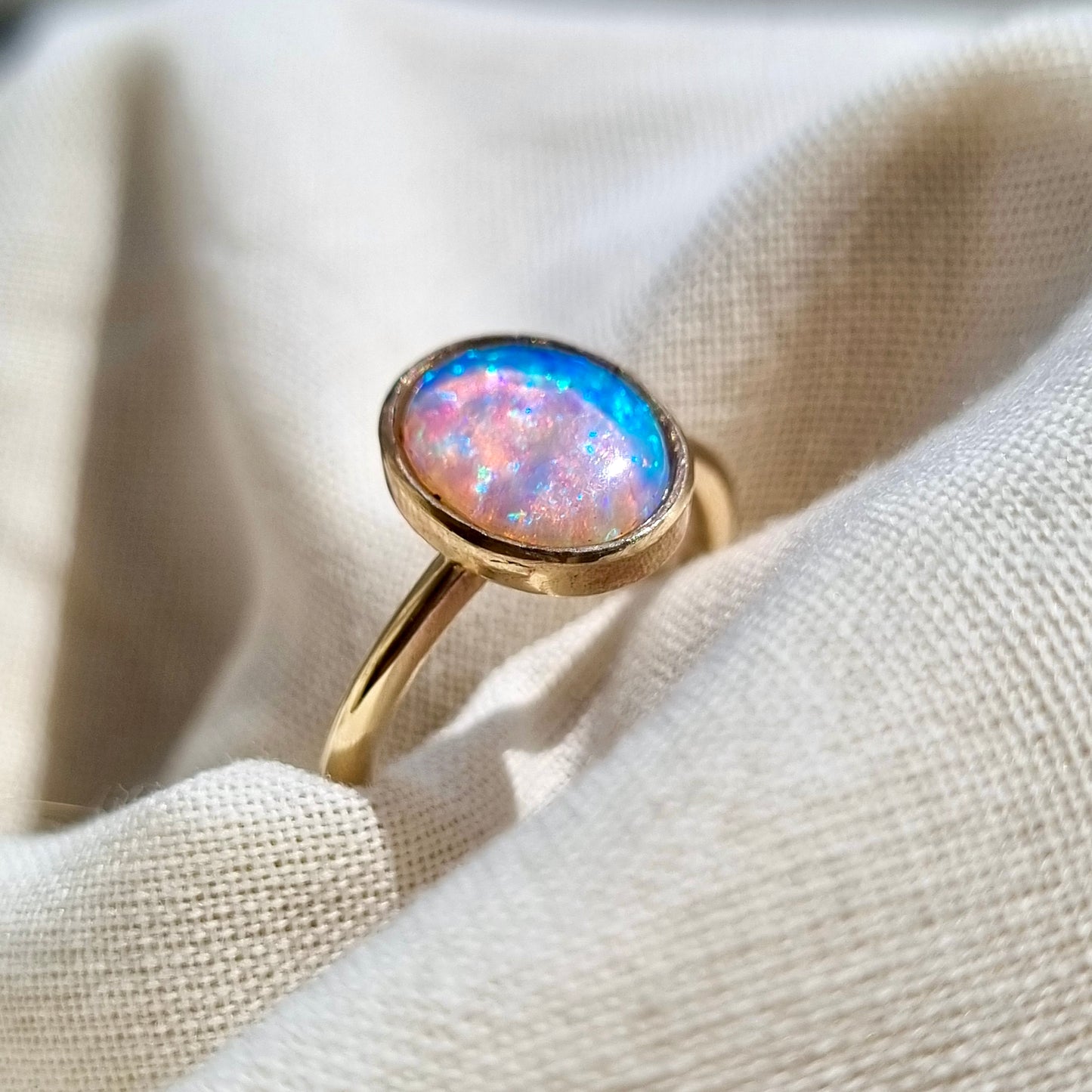 Starburst - Sparkling opal ring in silver or gold