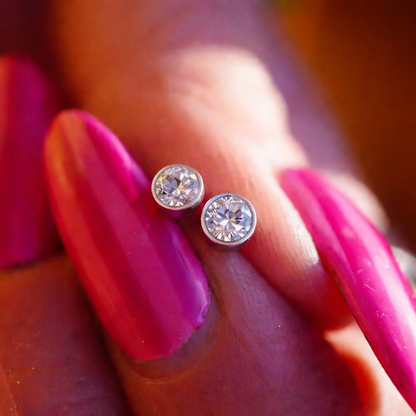 Special listing - Diamond stud earrings