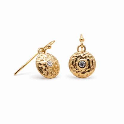 Gong earrings with diamonds