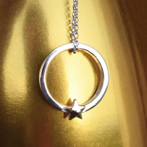 ‘It's in the stars’ - Silver necklace with solid gold star