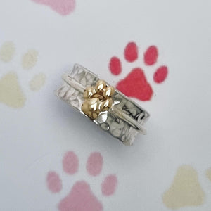 Paw spinning ring with solid gold or silver paw