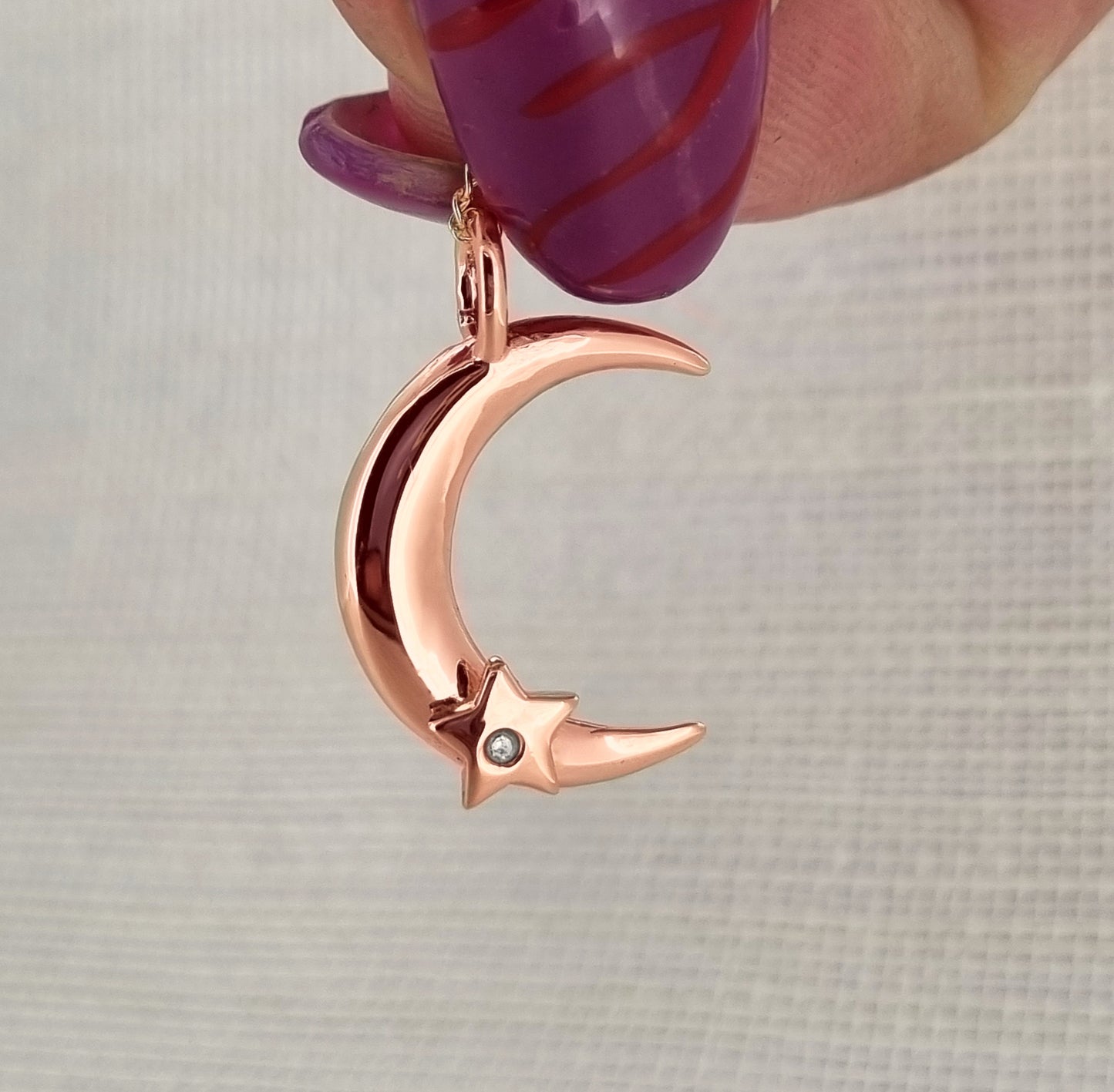 Crescent moon necklace in solid gold or silver