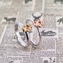 Load image into Gallery viewer, Animal paw ring - sterling silver with solid gold paw